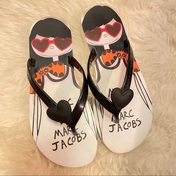 Marc by Marc Jacobs "Miss Marc" Heart Flip Flops - EU 36 / US 5.5 - Picture 4 of 9